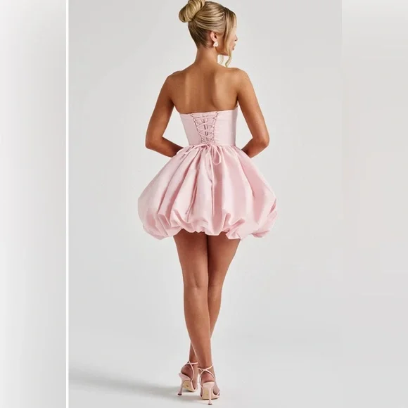 Elegant Pink Strapless Dress - Picture 4 of 11